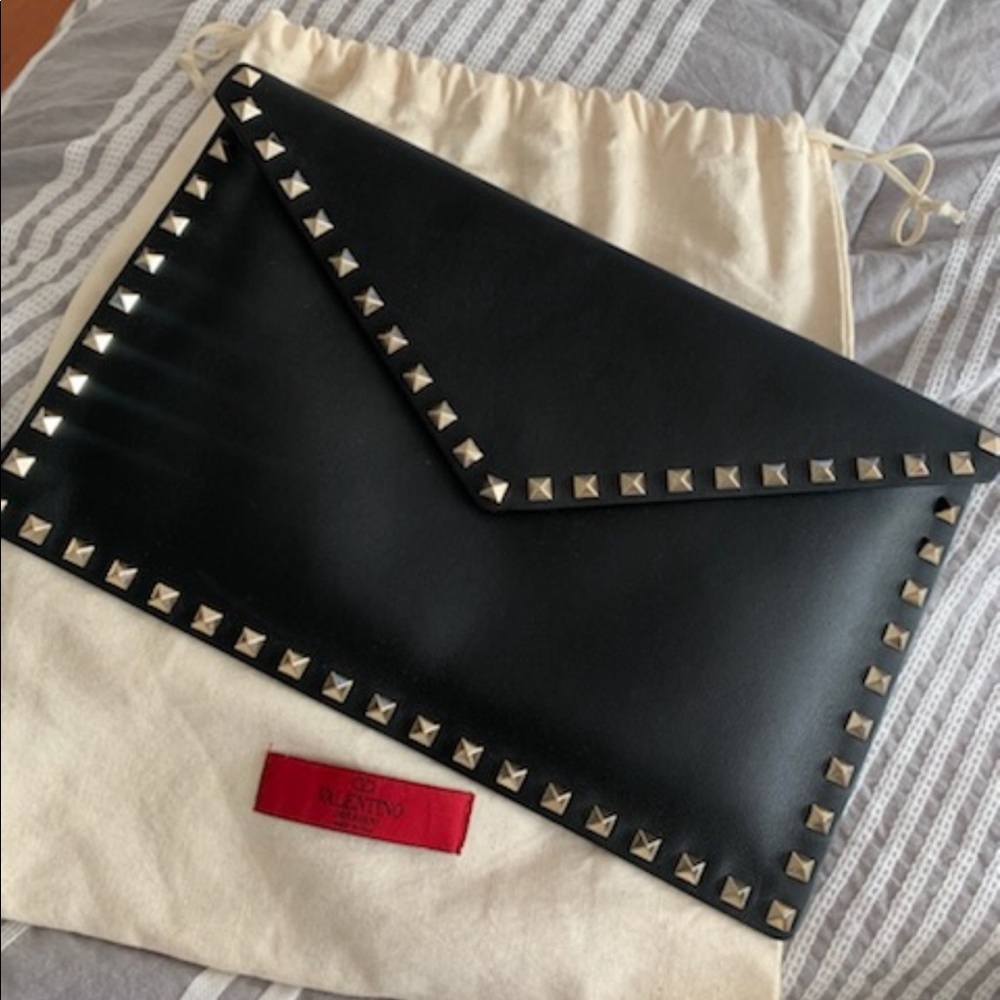 Black clutch VALENTINO